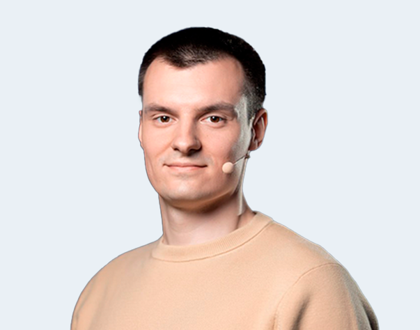 Денис Кувшинов