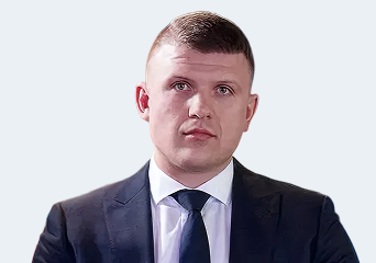 Дмитрий Шарапов