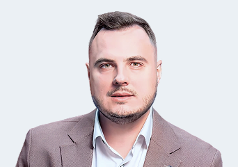 Максим Акимов