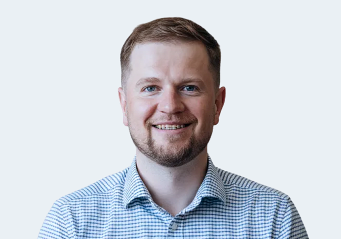 Дмитрий Пономарев